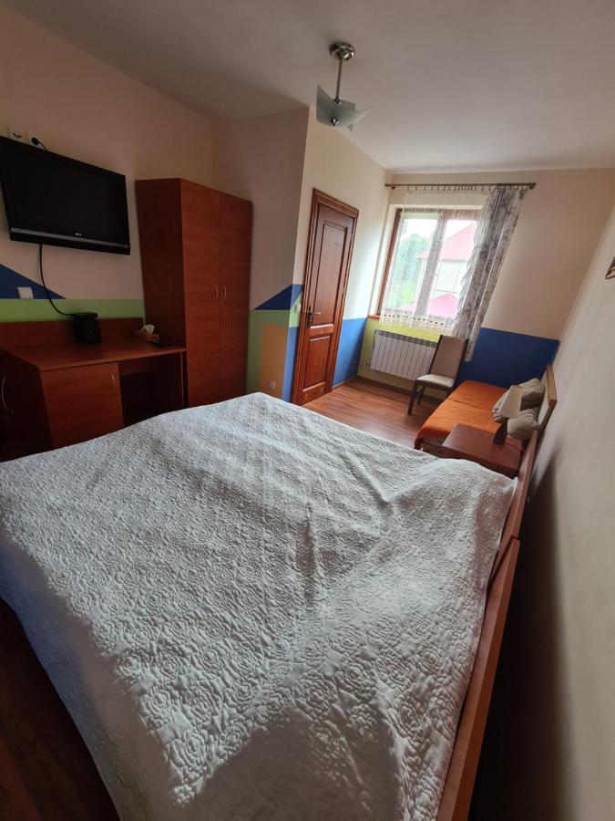 Gosciniec Halka Hostel Zwardon Exterior photo